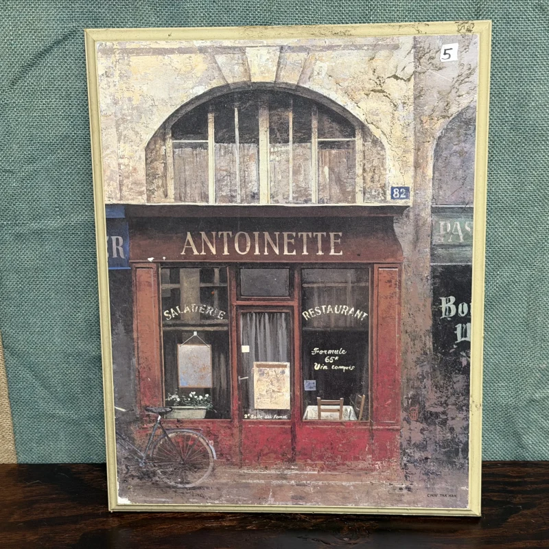 Antoinette Storefront Picture - Ph