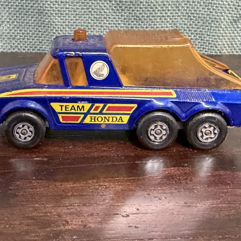 Matchbox 1974 Pickup Truck with Canopy - Ph