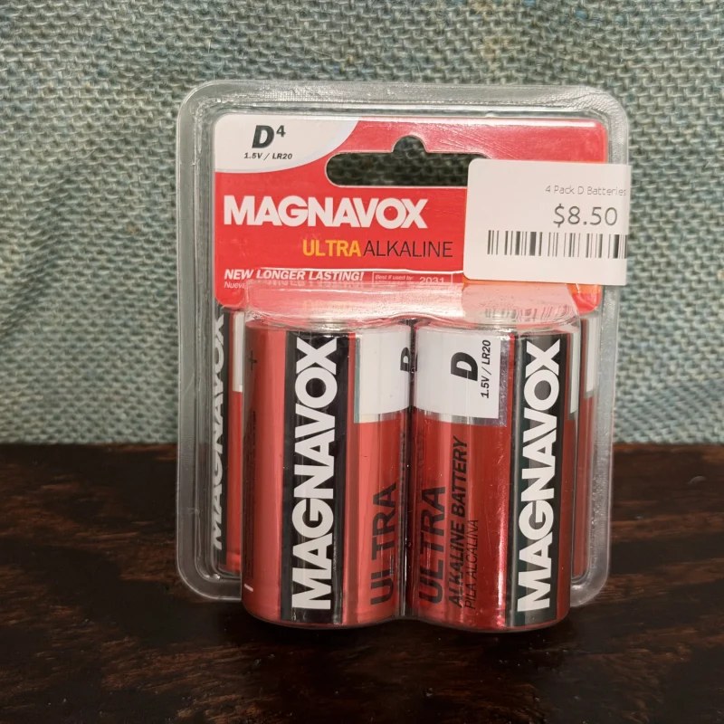 4 Pack D Batteries